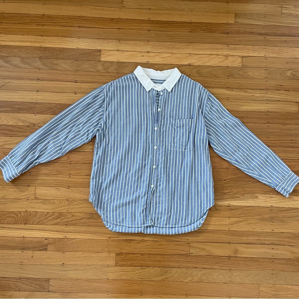 American Eagle striped oversized oxford button up shirt in blue size Small